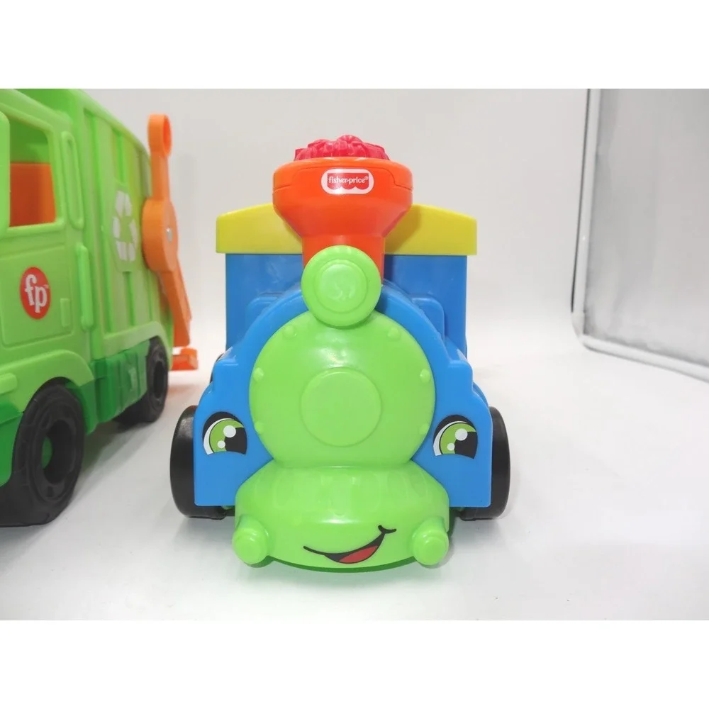 Fisher Price Little People Recycling Garbage Truck‎ Choo-Choo Zoo Train